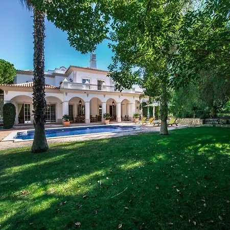 Sleeps 8 With Pool Air Con And Wifi Villa *