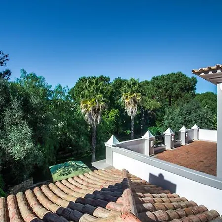 Sleeps 8 With Pool Air Con And Wifi Villa Quinta do Lago